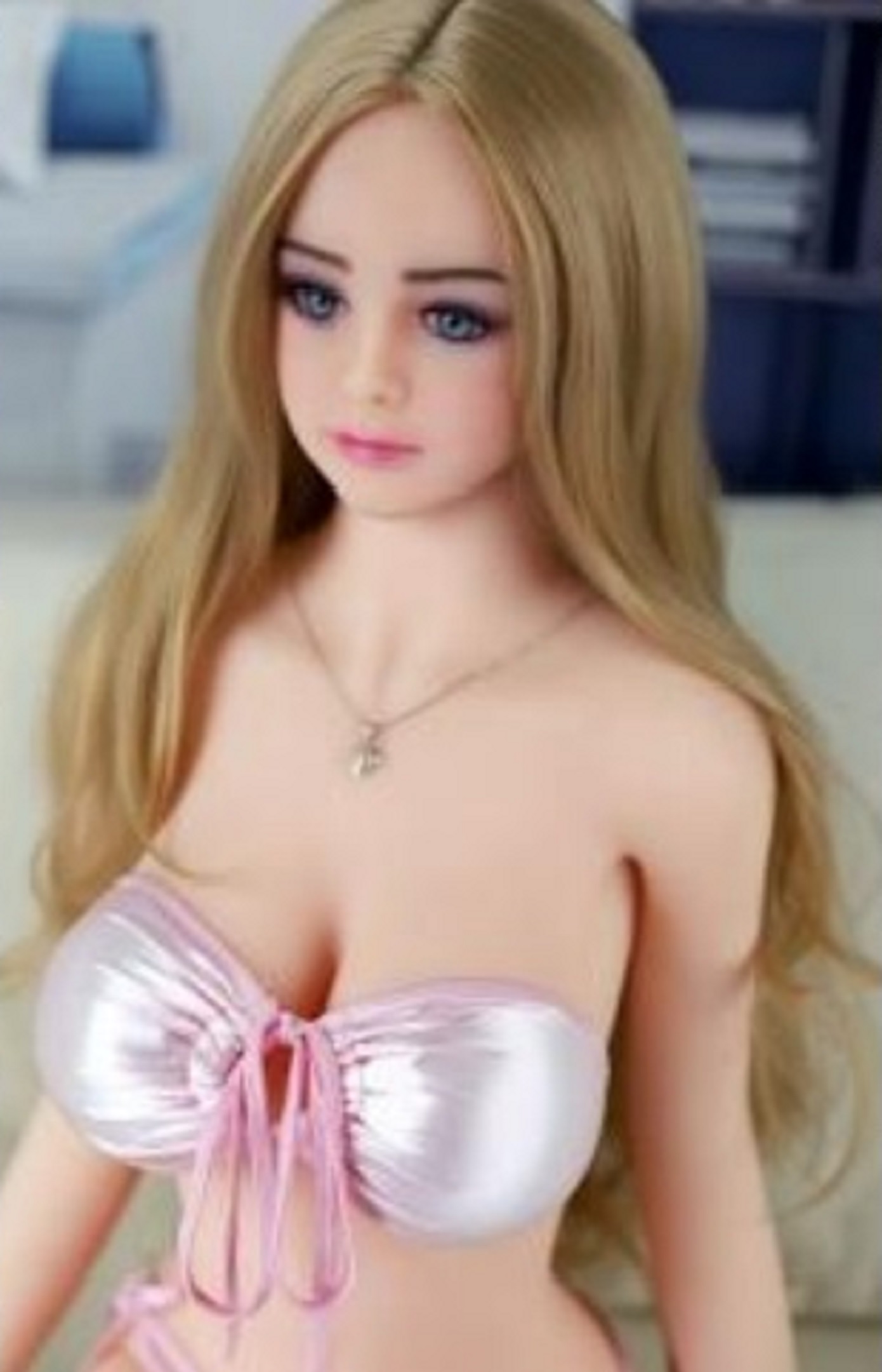 Реалистичная кукла с подвижным каркасом Беатрис 125 см